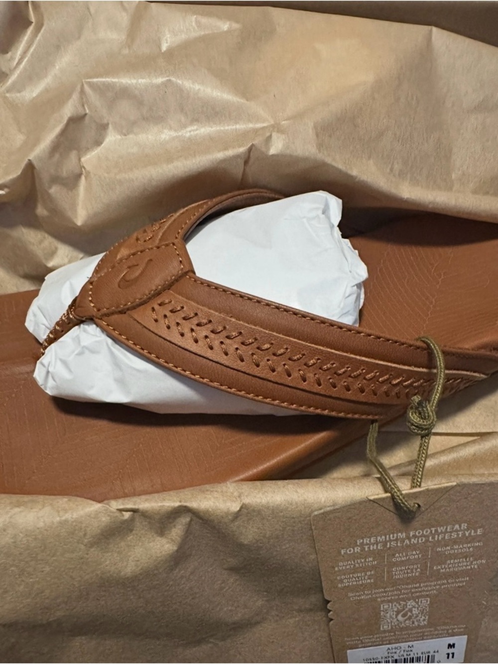 Olukai Moloa Aho Men’s Leather Flip Flops size 11 new in original box with tags. - Picture 2 of 2